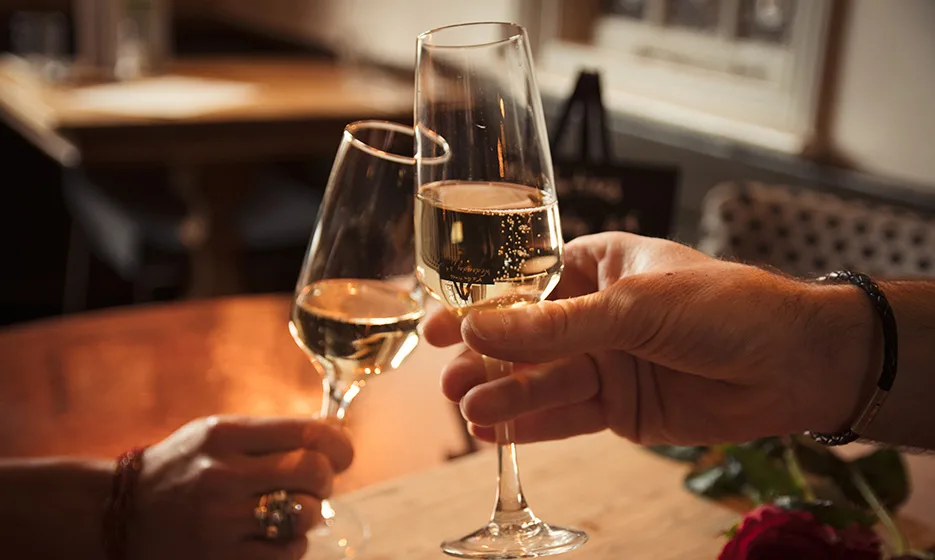 Great prosecco and fizz near Elslack, Skipton and Yorkshire Dales
